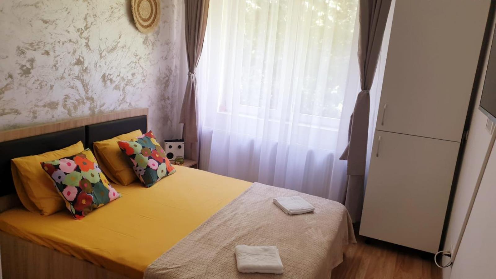Garsoniera Ioana Διαμέρισμα Σινάια Εξωτερικό φωτογραφία